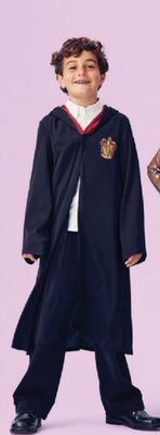 Kids' costumes